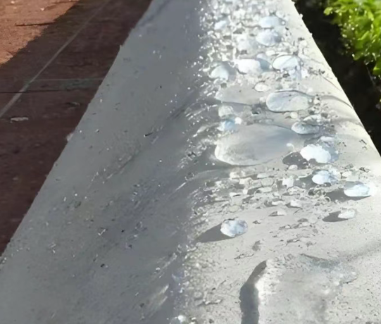 余干硅烷浸渍涂料在混凝土保护中的应用