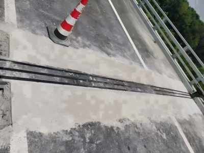 余干伸缩缝更换后浇筑材料快速结构修补料速砼的产品特点及施工流程​